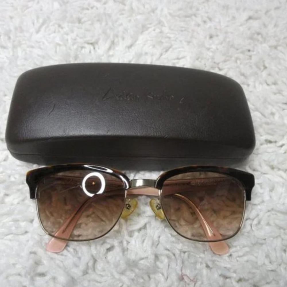 Aden Kudo‎ Alo eyewear space sunglasses